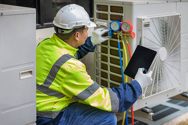 Professional Emergency Hvac Repair technician working in Victoria, MN